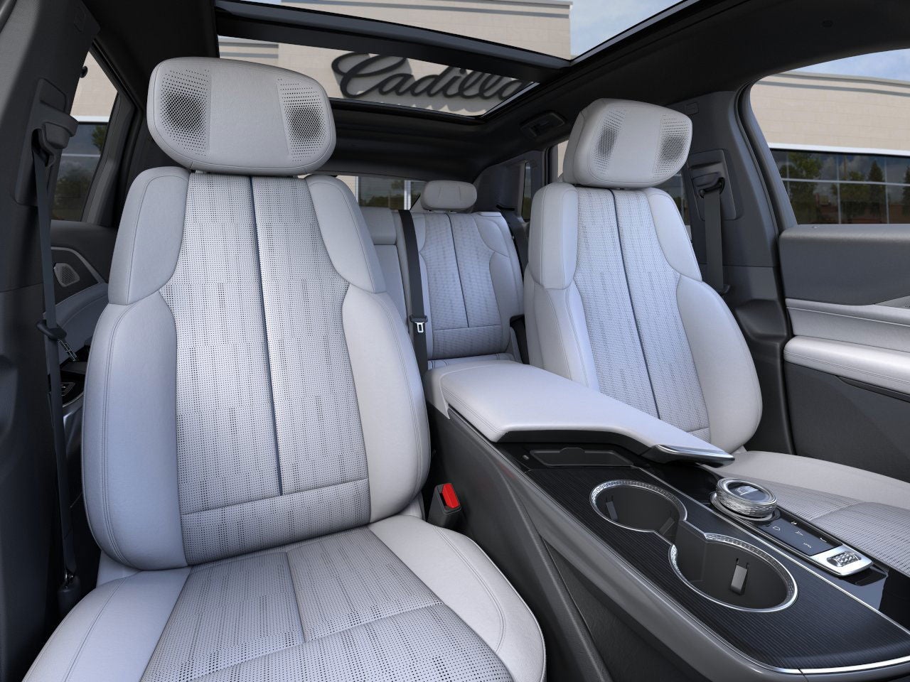 2025 Cadillac LYRIQ Luxury 2