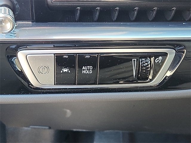 2024 Cadillac LYRIQ Luxury 3