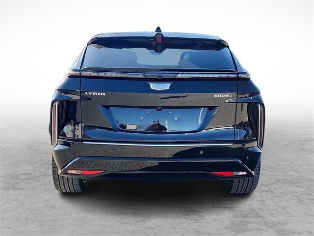 2024 Cadillac LYRIQ Luxury 3