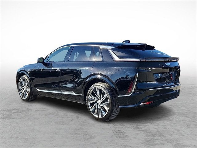 2024 Cadillac LYRIQ Luxury 3