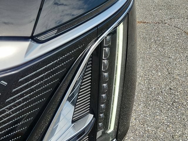 2024 Cadillac LYRIQ Luxury 3