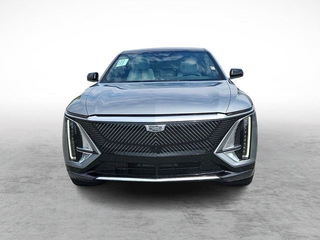 2024 Cadillac LYRIQ Luxury 3