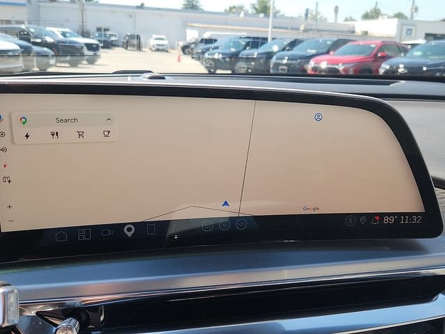 2024 Cadillac LYRIQ Sport 2