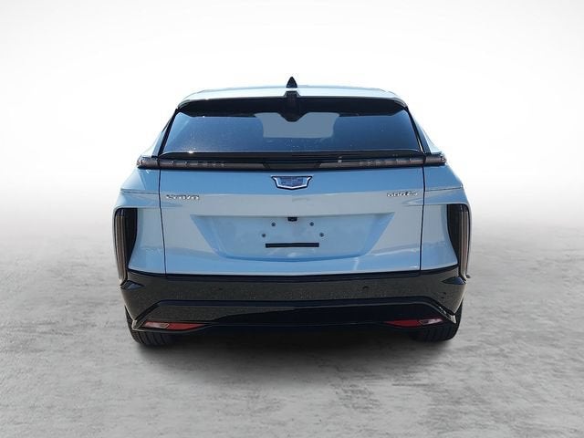 2024 Cadillac LYRIQ Sport 2