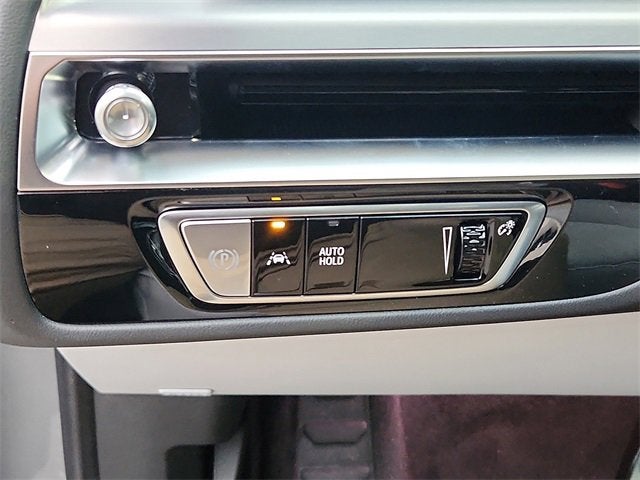 2026 Cadillac LYRIQ Premium Sport