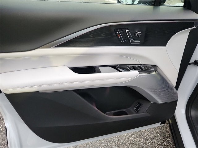 2026 Cadillac LYRIQ Premium Sport