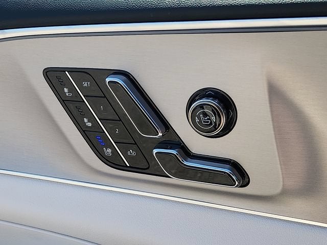 2027 Cadillac LYRIQ Premium Sport