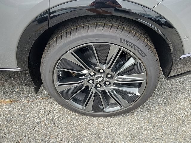 2027 Cadillac LYRIQ Signature Sport