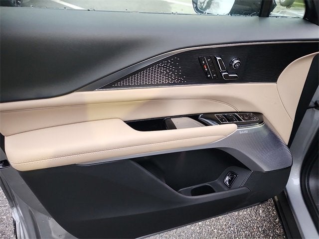 2026 Cadillac LYRIQ Signature Sport