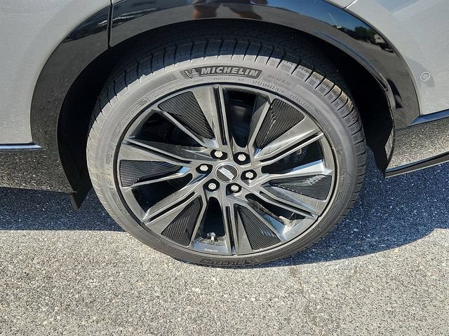 2027 Cadillac LYRIQ Signature Sport