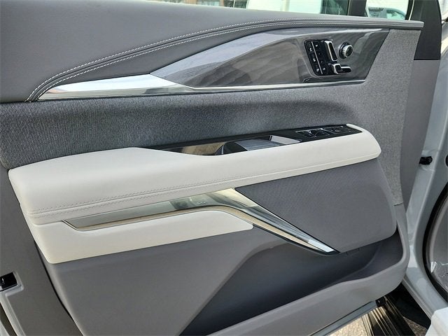 2026 Cadillac ESCALADE IQL Sport