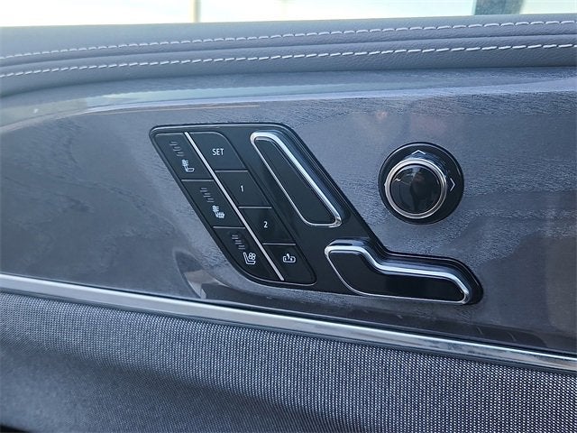 2026 Cadillac ESCALADE IQL Sport