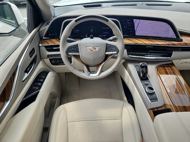 2024 Cadillac Escalade ESV Premium Luxury Platinum