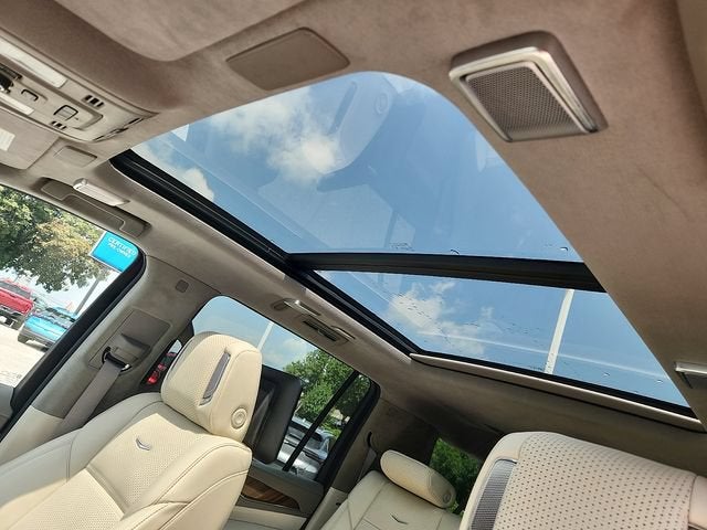 2024 Cadillac Escalade ESV Premium Luxury Platinum