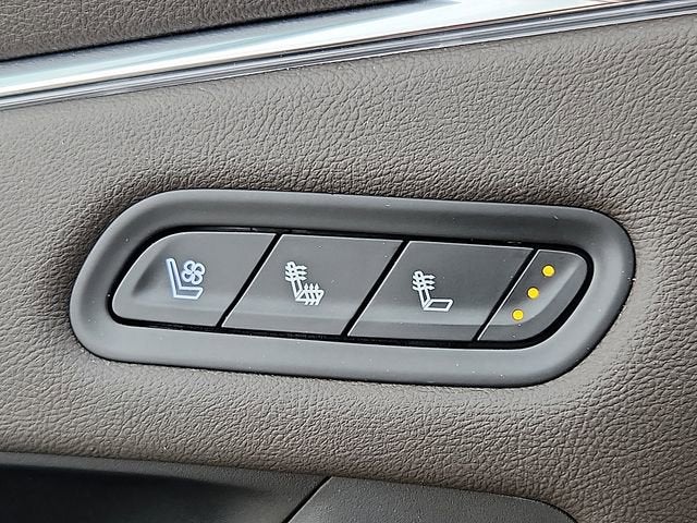 2023 Cadillac Escalade ESV Sport