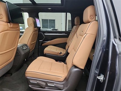 2025 Cadillac Escalade ESV Premium Luxury