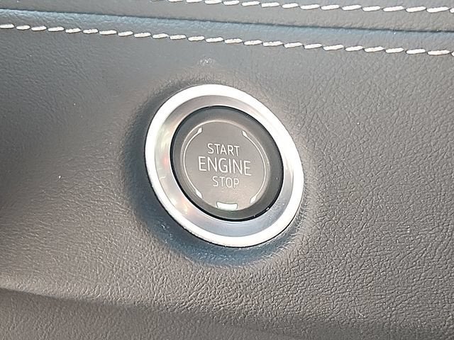 2025 Cadillac Escalade ESV Premium Luxury