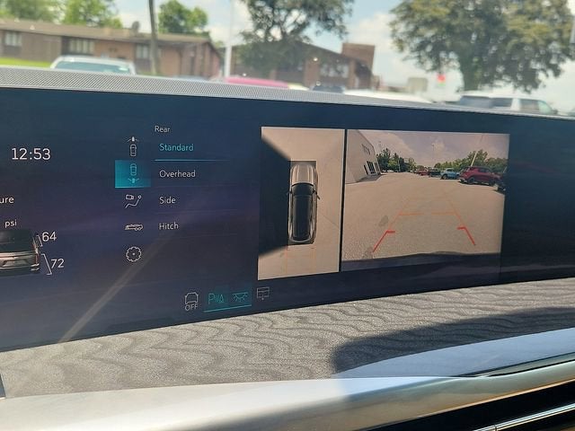 2025 Cadillac ESCALADE IQ Luxury 2