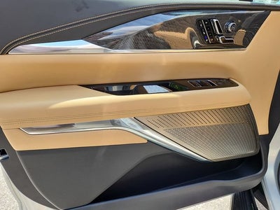 2025 Cadillac ESCALADE IQ Luxury 2
