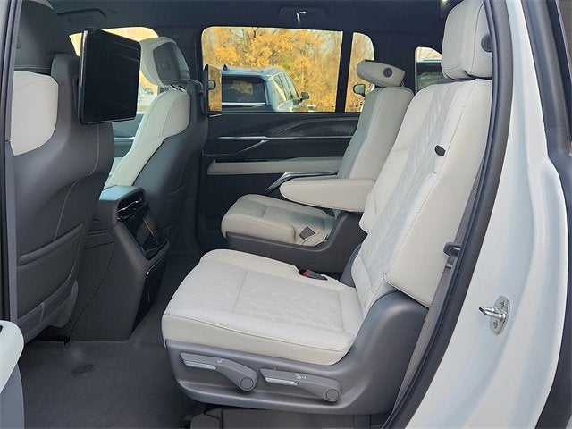 2025 Cadillac ESCALADE IQ Sport 1