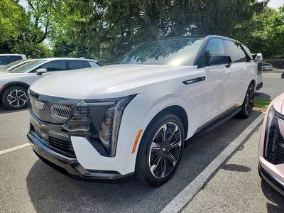 2025 Cadillac ESCALADE IQ Sport 2