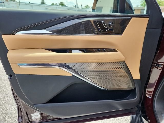 2025 Cadillac ESCALADE IQ Sport 2