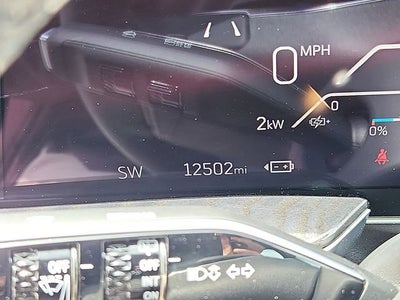 2025 Cadillac ESCALADE IQ Sport 2