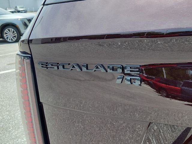 2025 Cadillac ESCALADE IQ Sport 2