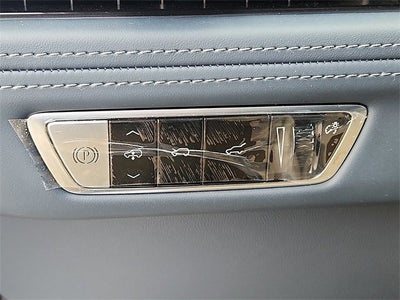 2025 Cadillac ESCALADE IQ Sport 2