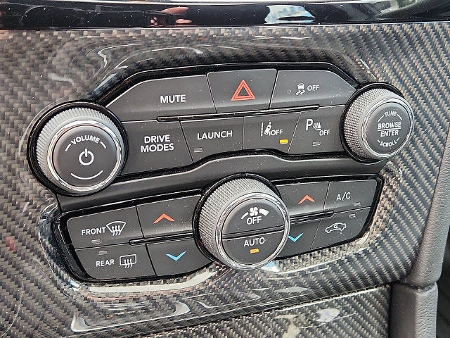 2023 Chrysler 300 300C