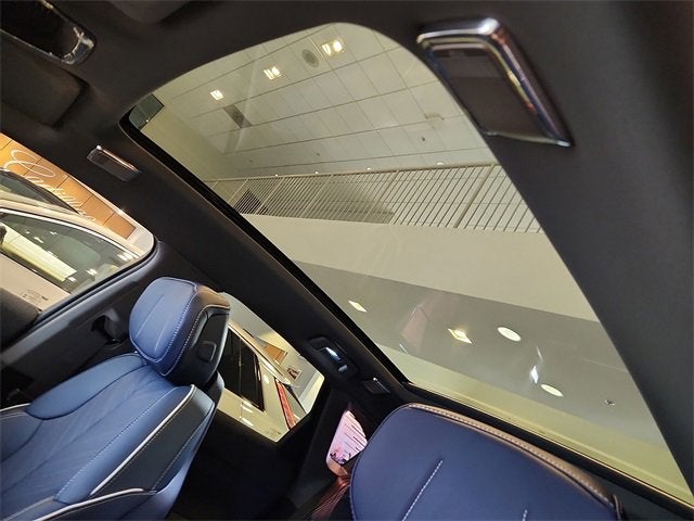 2026 Cadillac OPTIQ Premium Luxury