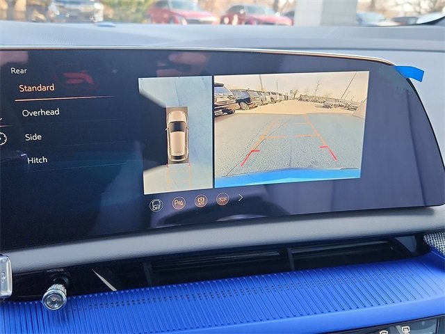 2026 Cadillac OPTIQ Premium Luxury