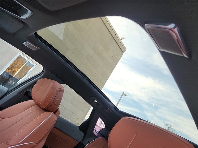 2026 Cadillac OPTIQ Premium Luxury