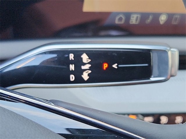 2026 Cadillac OPTIQ Premium Luxury