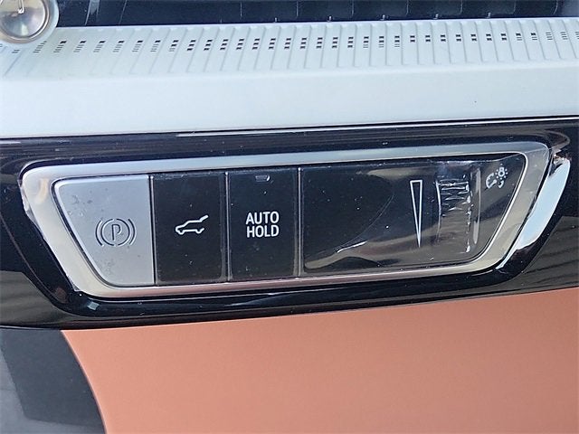 2026 Cadillac OPTIQ Premium Luxury