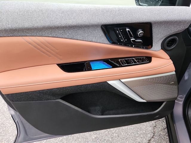 2026 Cadillac OPTIQ Premium Luxury