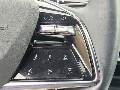 2025 Cadillac OPTIQ Luxury 2