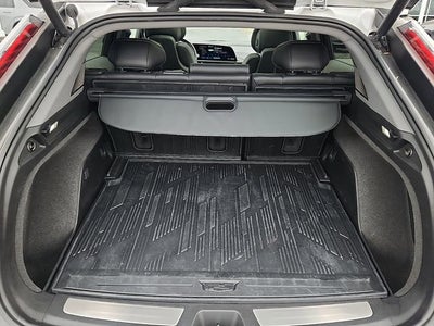 2025 Cadillac OPTIQ Luxury 2