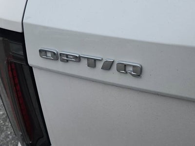 2025 Cadillac OPTIQ Luxury 2