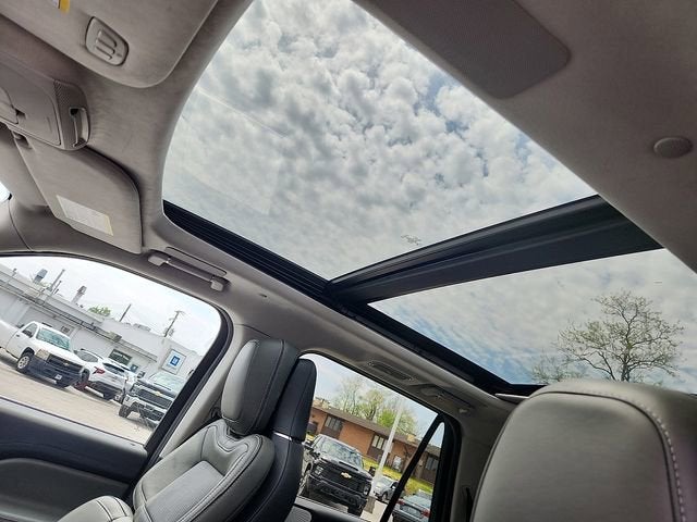 2022 Lincoln Navigator Black Label