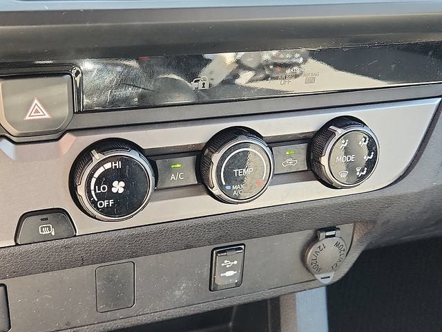 2016 Toyota Tacoma SR5