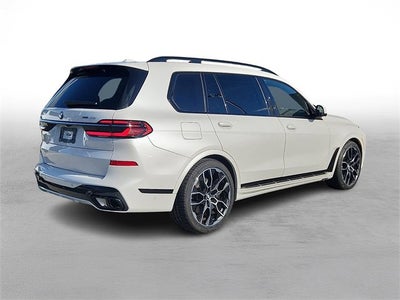 2023 BMW X7 xDrive40i