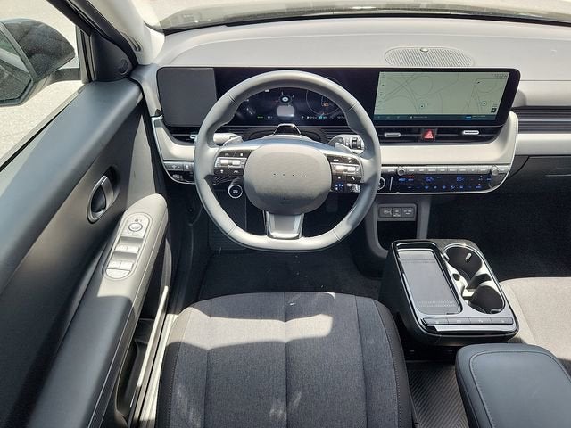 2025 Hyundai IONIQ 5 SE