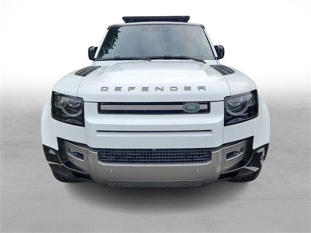 2024 Land Rover Defender X-Dynamic SE