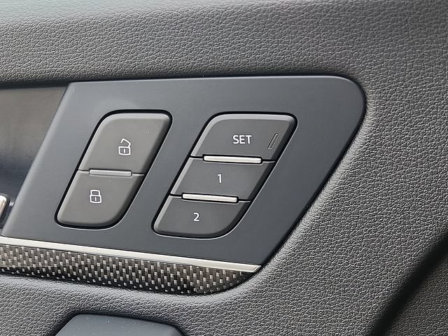 2024 Audi SQ5 Prestige TFSI quattro Tiptronic