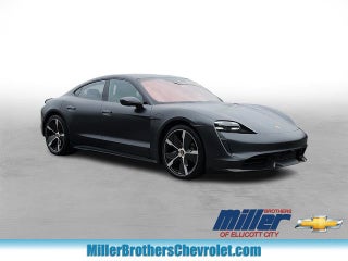 2022 Porsche Taycan Turbo