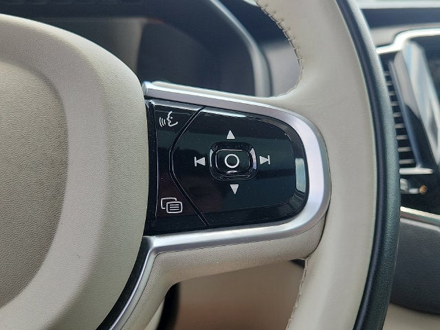 2021 Volvo XC90 T6 Inscription 7 Passenger